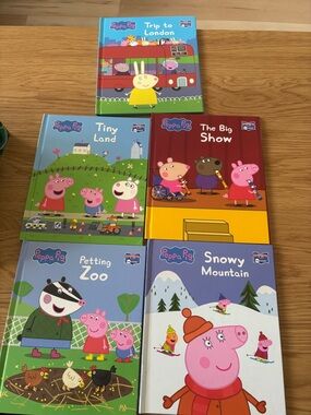 3 for $15😍 Peppa Pig Colorful Hardcover Book Set
